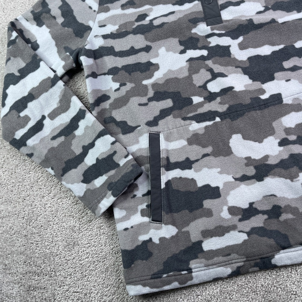 Duluth Sweater Womens Large Grey Camo Printed Fleece Quarter Snap Pullover - Picture 4 of 12